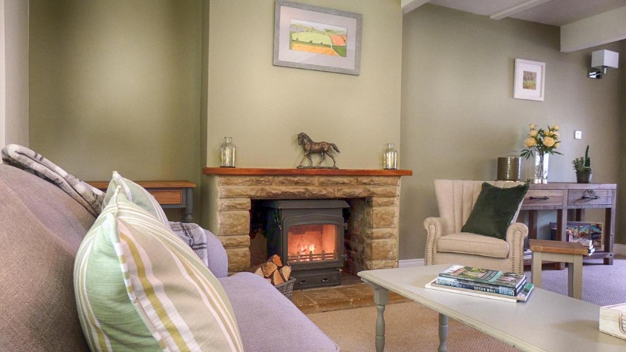 Bourton-on-the-Water Ivy Cottage מראה חיצוני תמונה